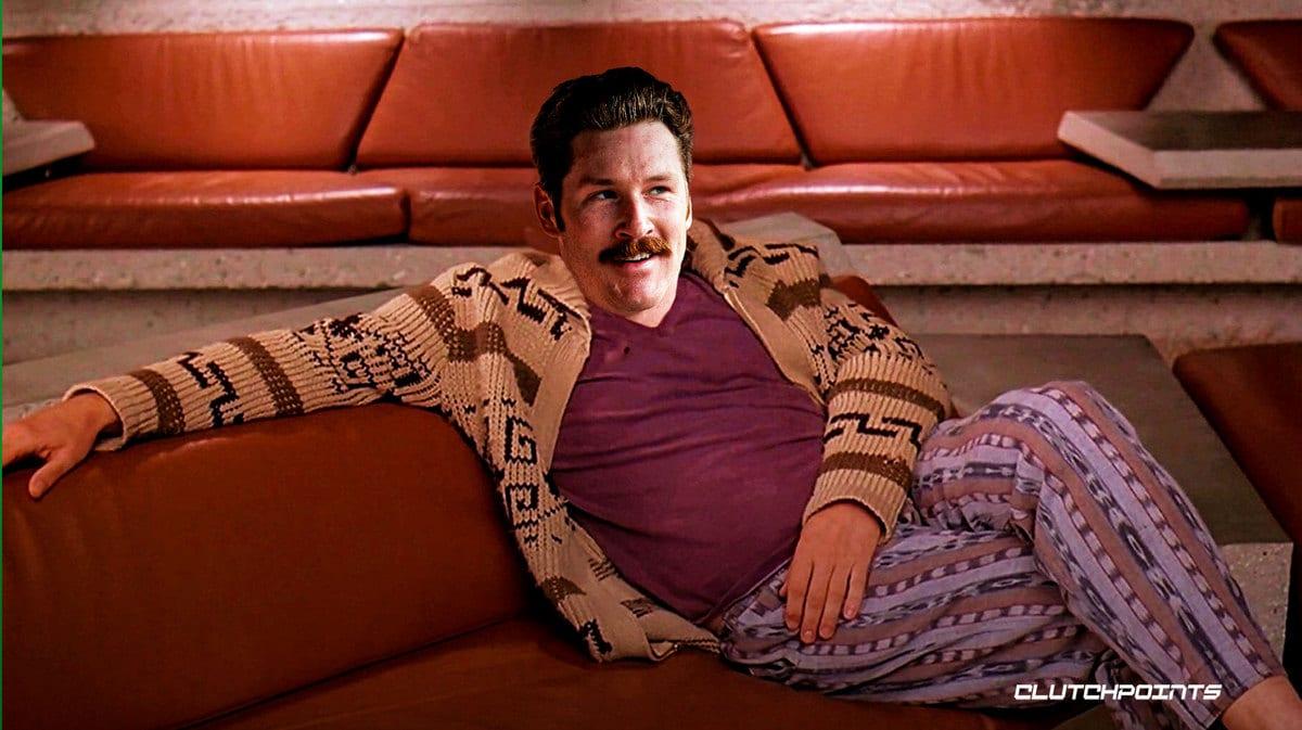 Miles Mikolas goes full Big Lebowski with perfect shirt after flurry of Cardinals trade deadline moves_thumbnail