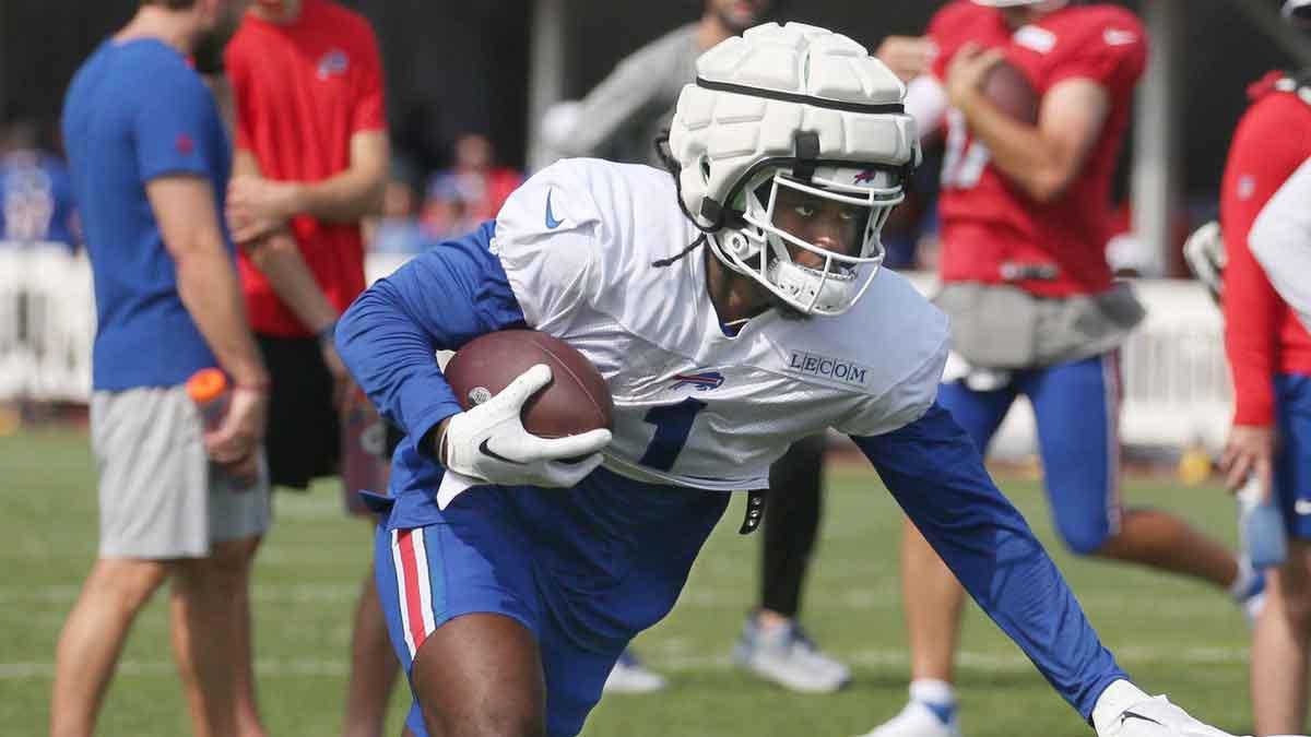 Bills’ Curtis Samuel signing slammed after inactive status revealed vs. Jets_thumbnail
