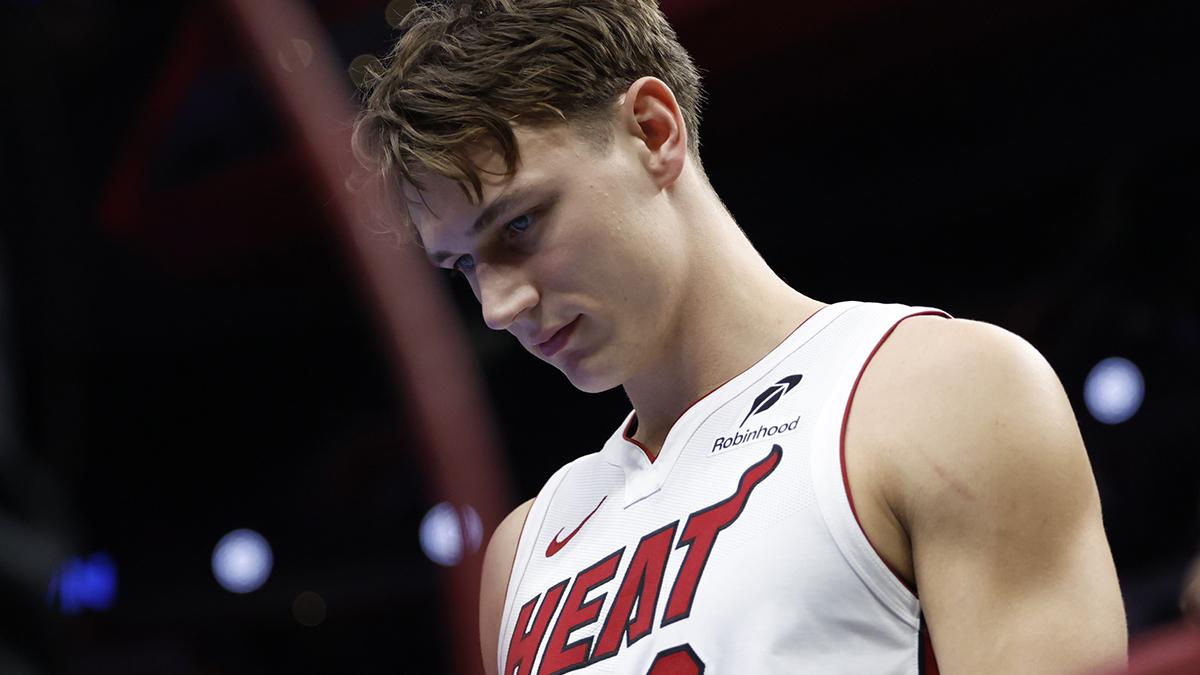 Heat’s Erik Spoelstra explains how Pelle Larsson took a step forward after rookie season_thumbnail
