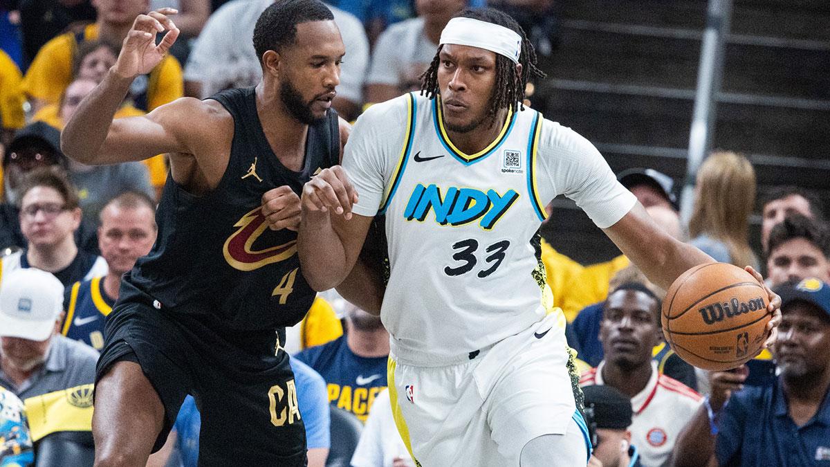 Cavs’ Evan Mobley joins LeBron James on exclusive All-Defensive list_thumbnail