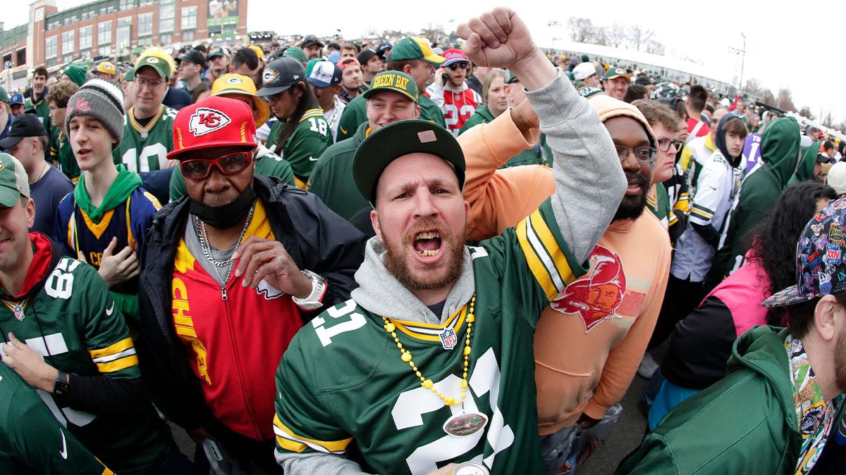 Packers draft pick draws comparisons to Deebo Samuel, Cordarrelle Patterson_thumbnail