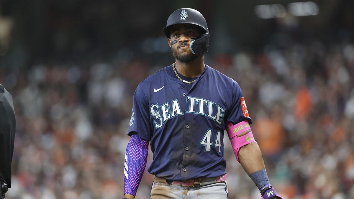 Mariners’ Julio Rodriguez hit by 95.1 mph pitch in scary moment vs. Nationals_thumbnail