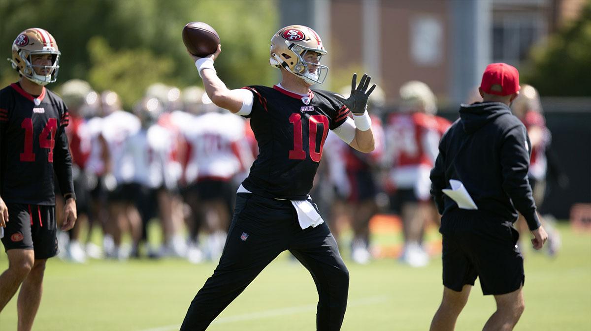 Mac Jones jokes with Kyle Shanahan about fighting over 49ers draft decision_thumbnail
