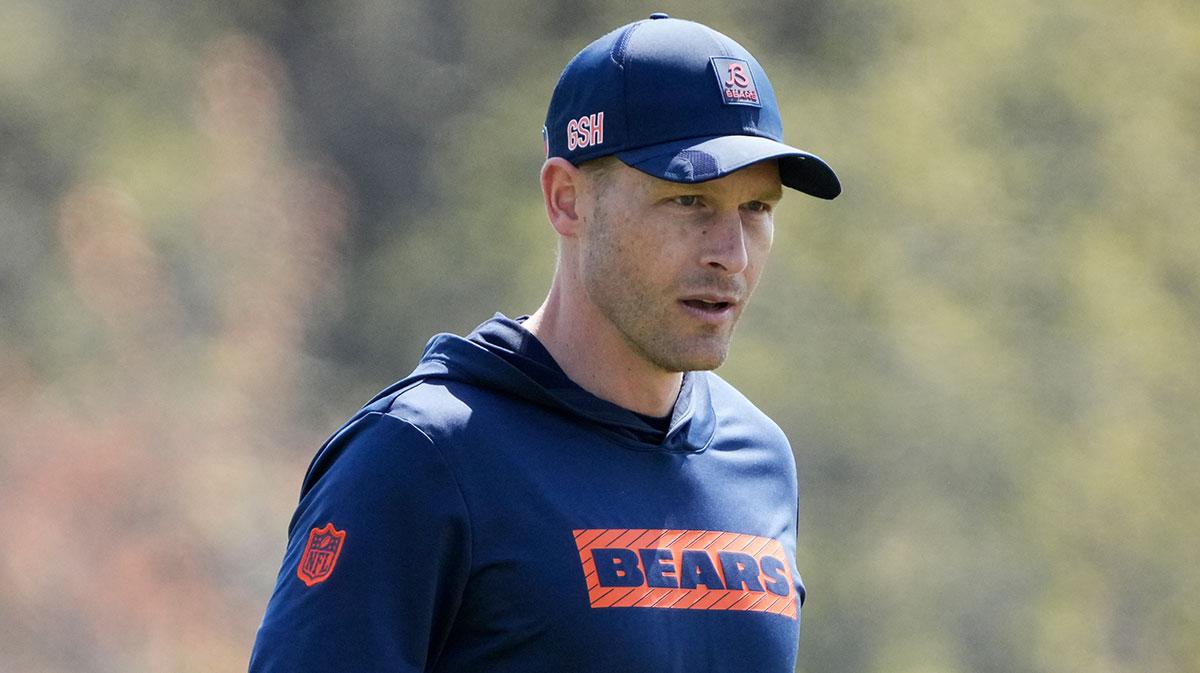 Bears rumors: DJ Moore, Cole Kmet on thin ice with Ben Johnson_thumbnail