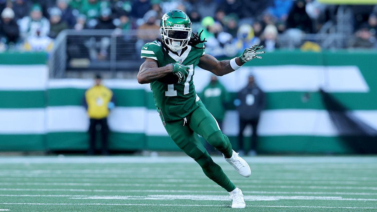 Rams insider pumps brakes on Davante Adams-Derrick Henry comparison_thumbnail