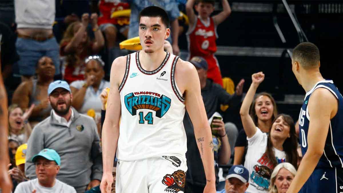 Grizzlies reveal Zach Edey timeline after surgery_thumbnail