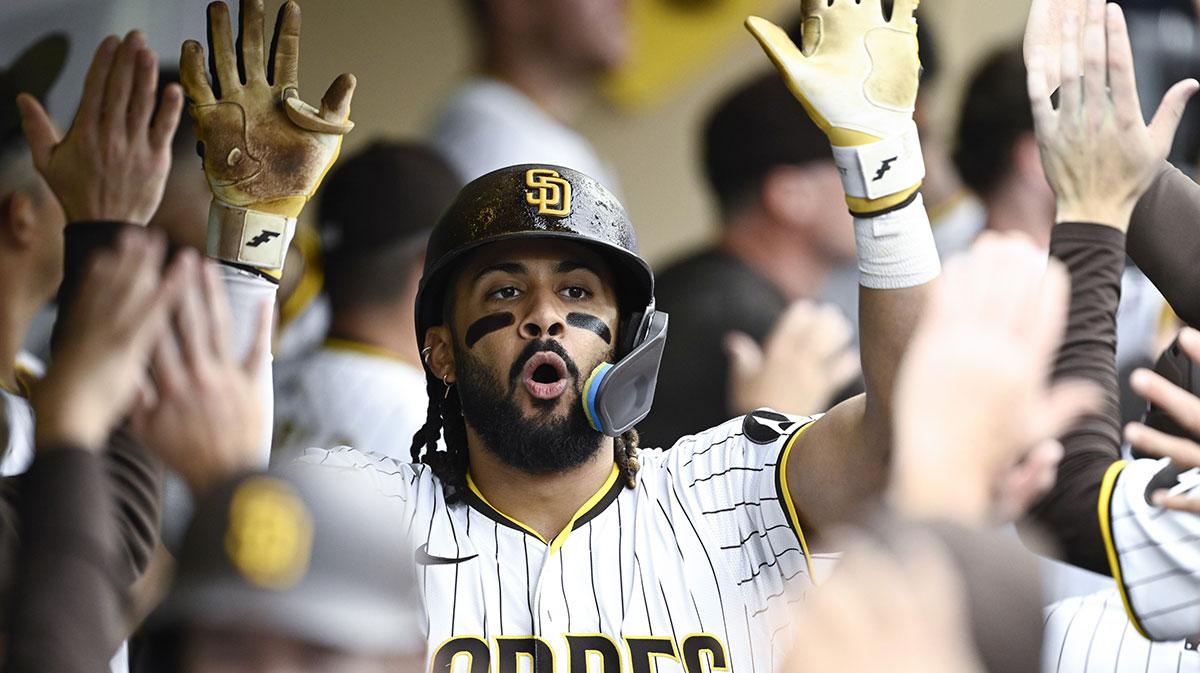 Fernando Tatis Jr. smashes crucial 107.9 MPH bomb vs. Royals_thumbnail
