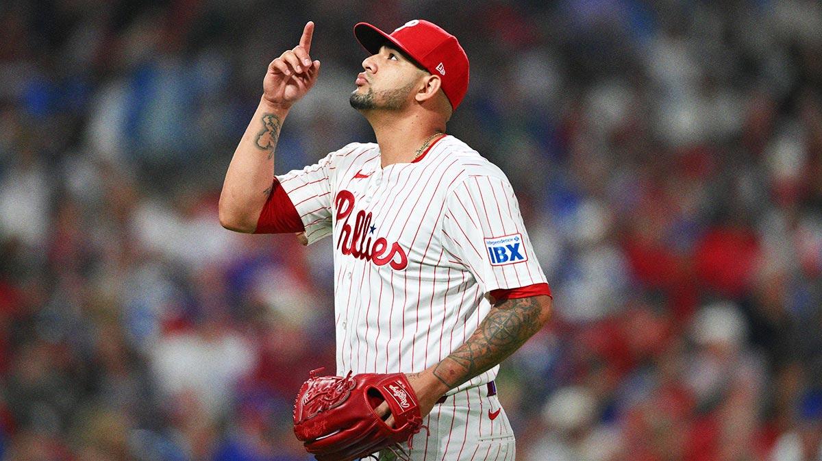 Braves’ bullpen shakeup continues with Jose Ruiz waiver claim amid Craig Kimbrel move_thumbnail