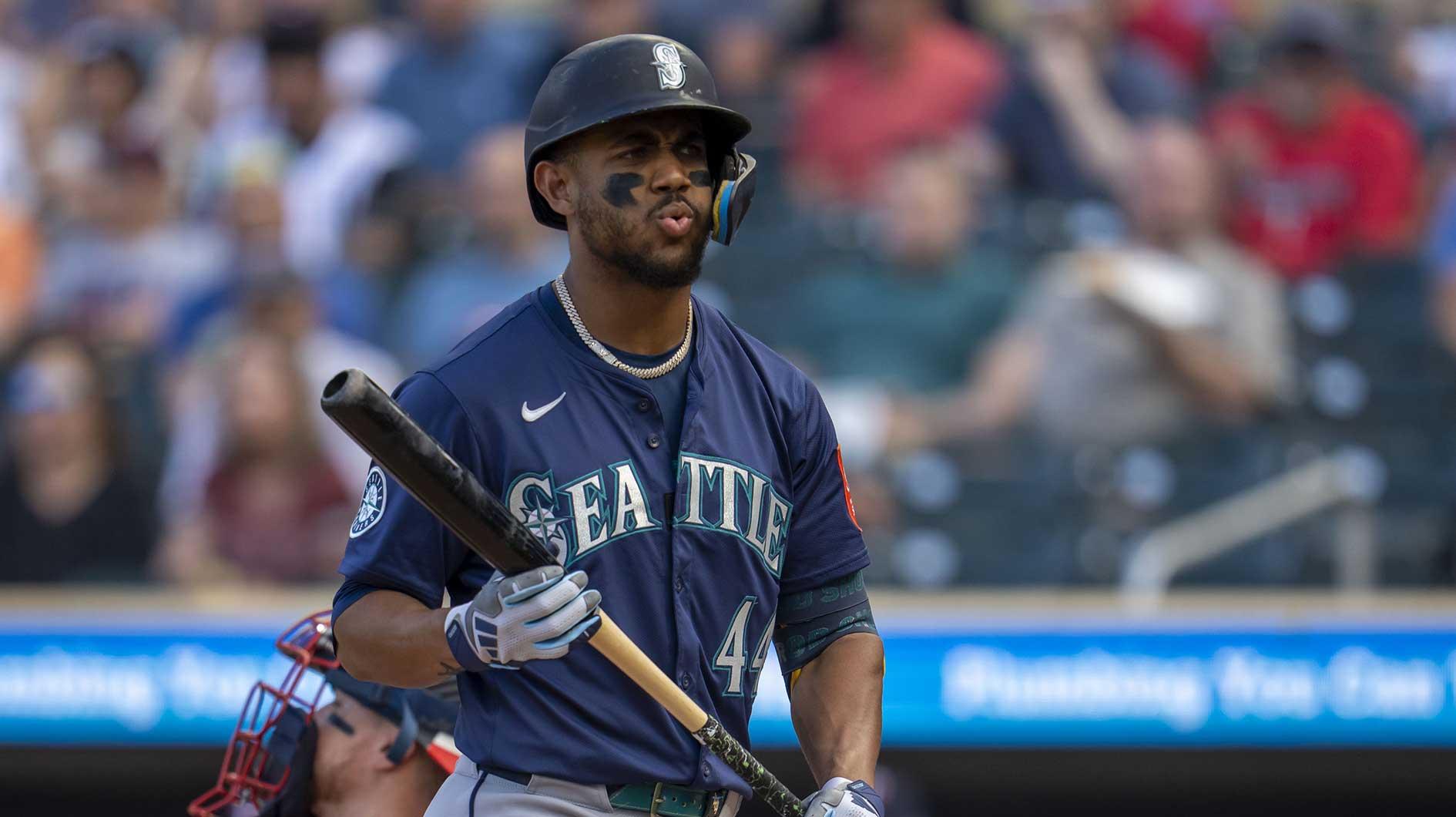 Mariners’ Julio Rodriguez launches 2nd deck homer vs. Twins_thumbnail
