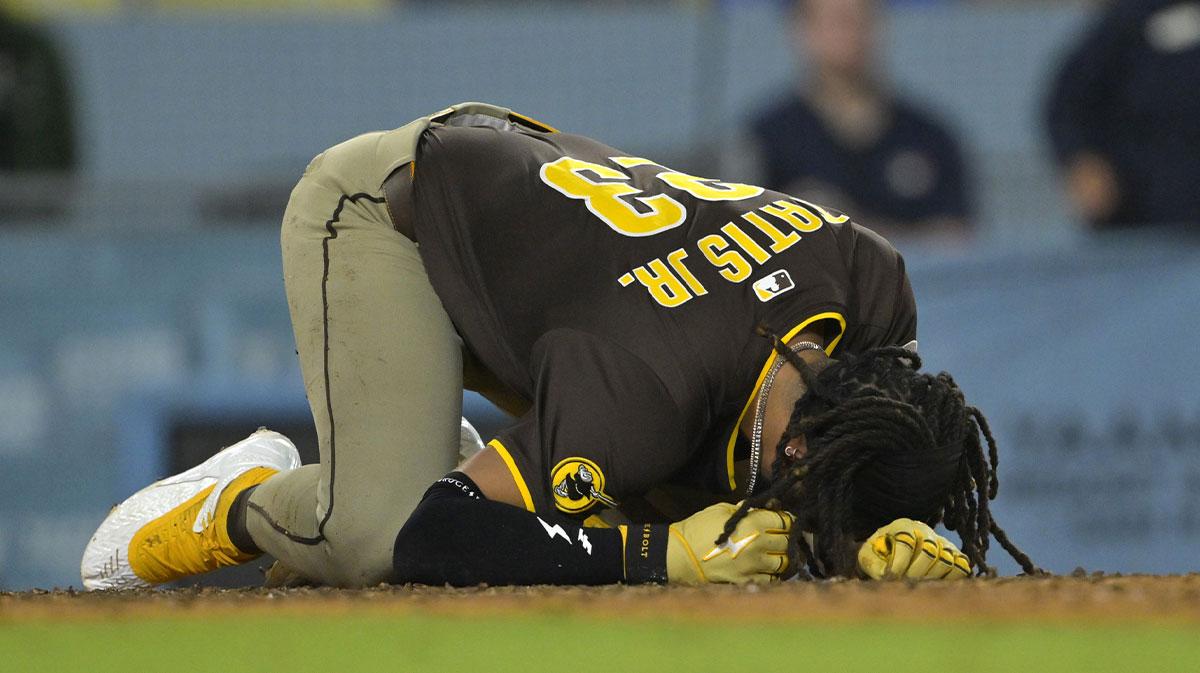 Padres’ Manny Machado sends Dodgers stern warning after Fernando Tatis Jr. injury_thumbnail