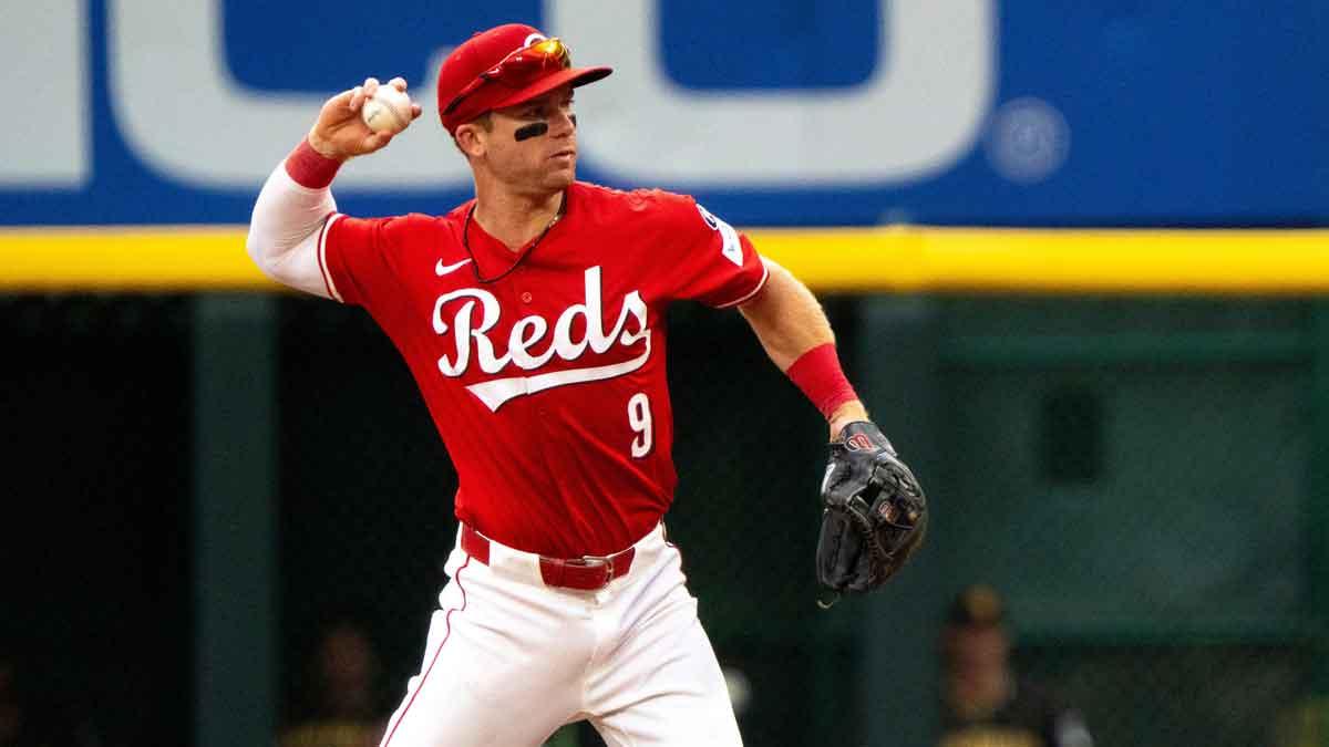 Reds’ Matt McLain earns Terry Francona’s praise for ‘winning baseball’ play_thumbnail