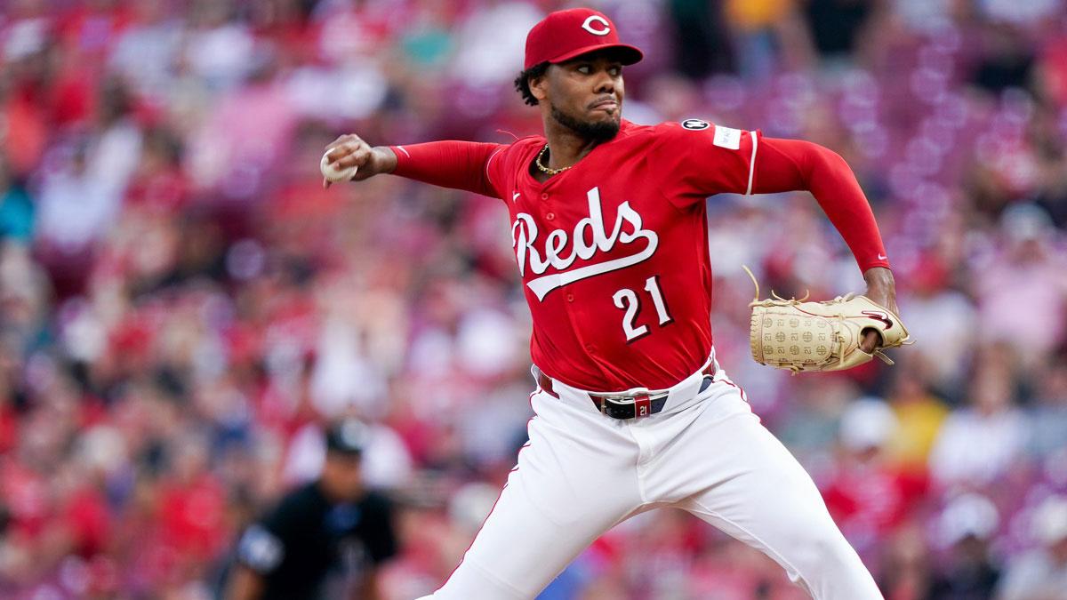 Reds’ Hunter Greene takes big step towards injury return_thumbnail