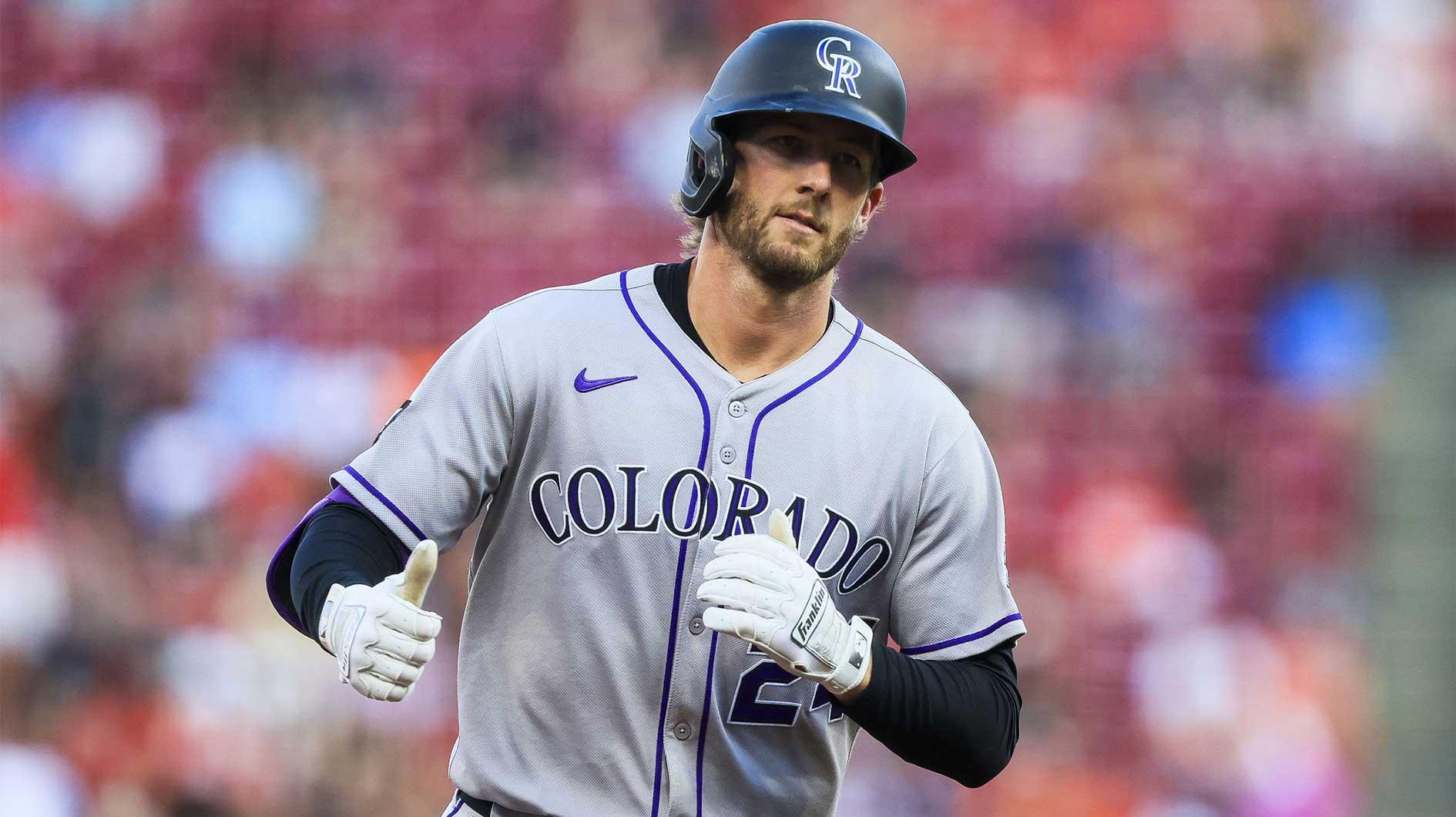 Rockies fans clown team after Ryan McMahon Gold Glove post_thumbnail
