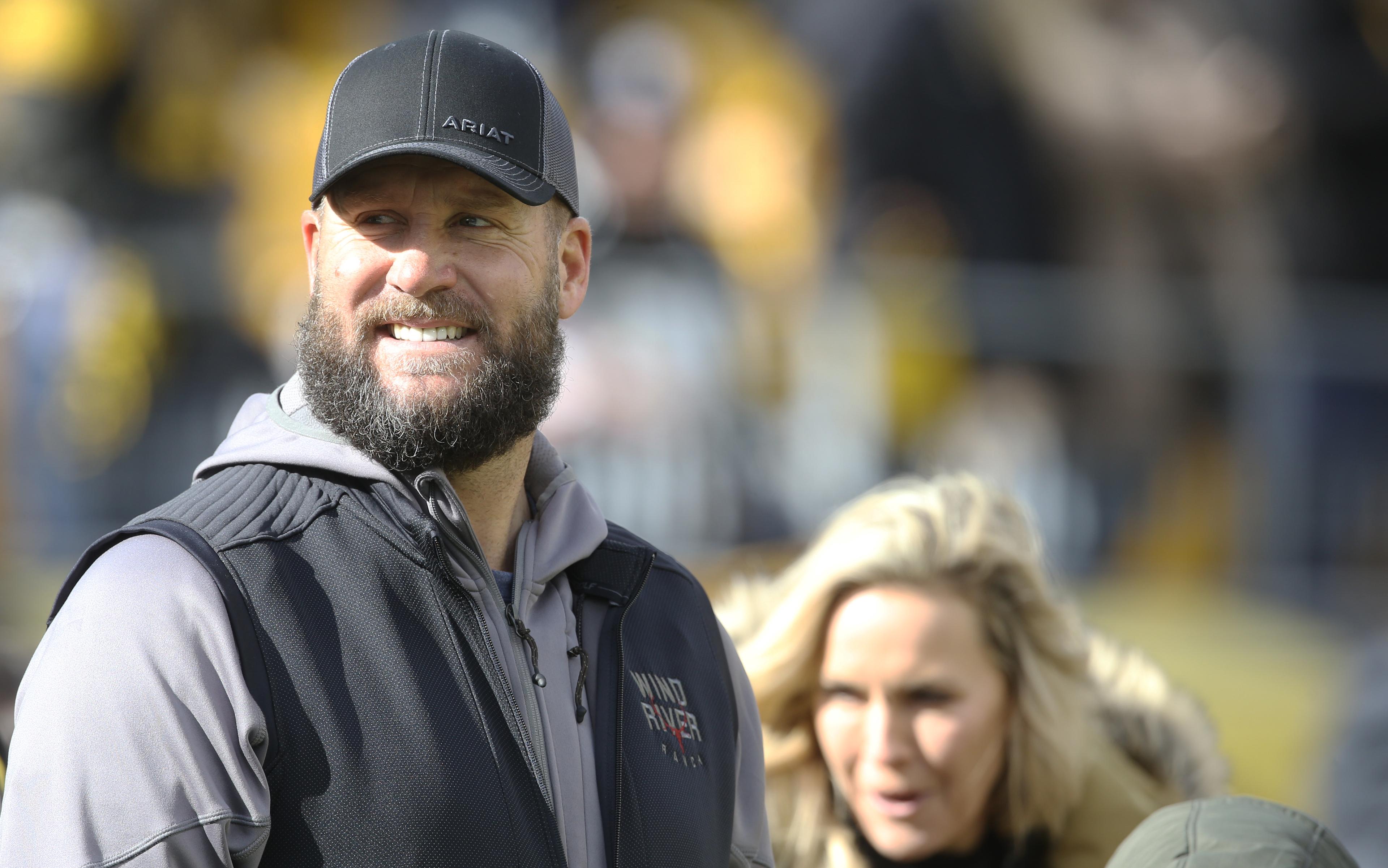 Ben Roethlisberger gets 100% real about Jonnu Smith’s Steelers fit_thumbnail