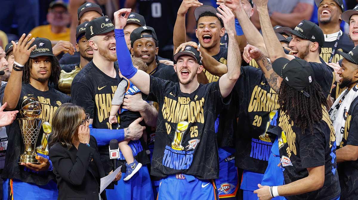 Thunder guard Alex Caruso’s teammates show out at his wedding_thumbnail