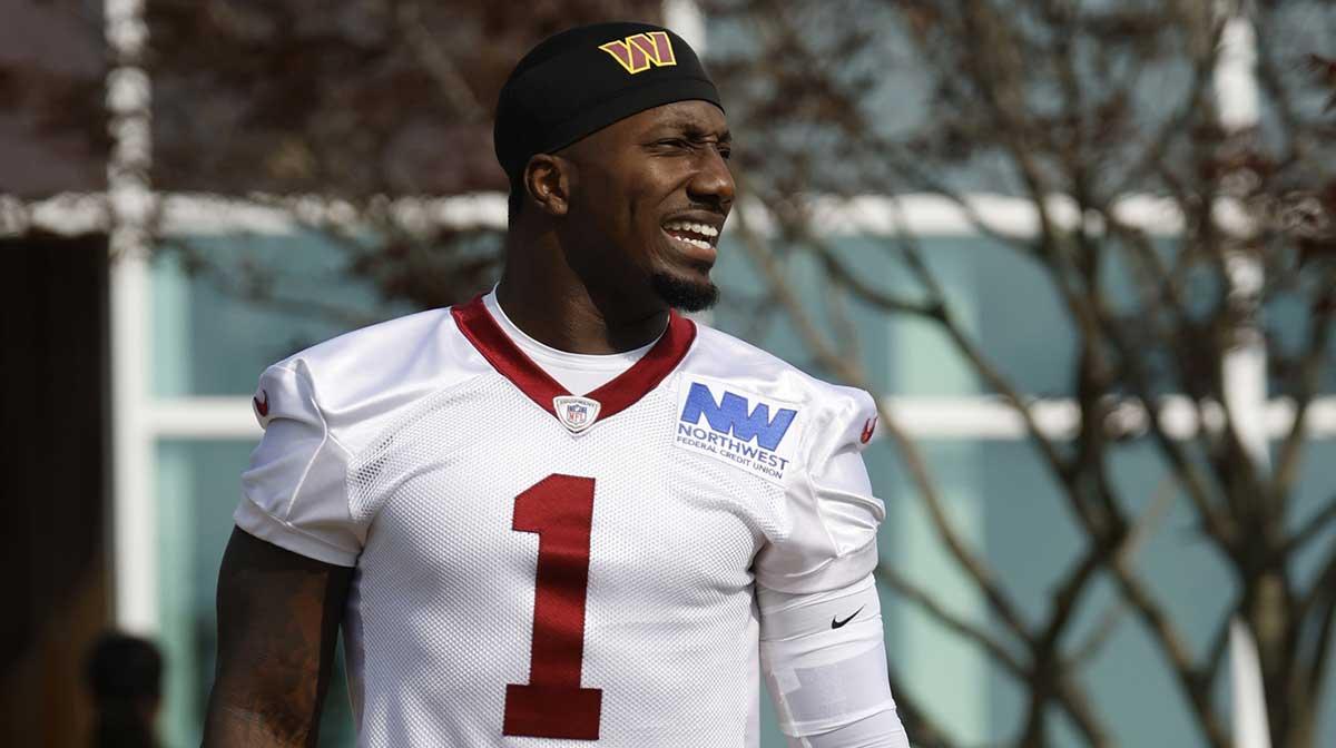 Commanders’ Deebo Samuel Sr. looks like vintage self with electric TD run vs. Giants_thumbnail