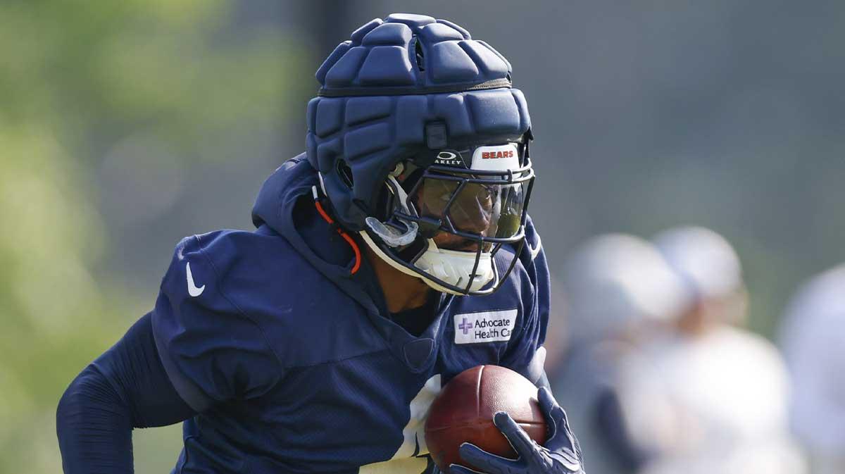 Insane D’Andre Swift hurdle has Bears fans going wild_thumbnail