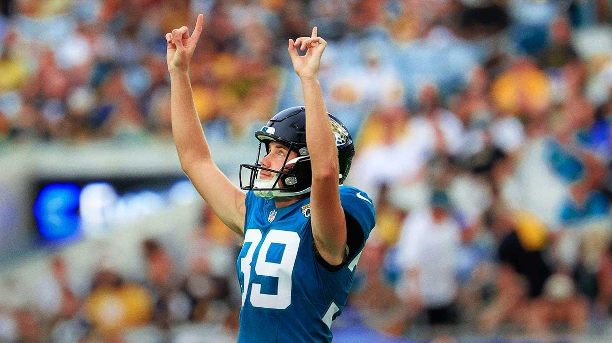 Jaguars’ Cam Little makes 70-yard ‘bet’ after epic preseason boot_thumbnail