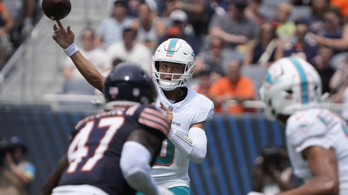 Dolphins’ Zach Wilson names who to blame for 4-sack outing vs. Bears_thumbnail