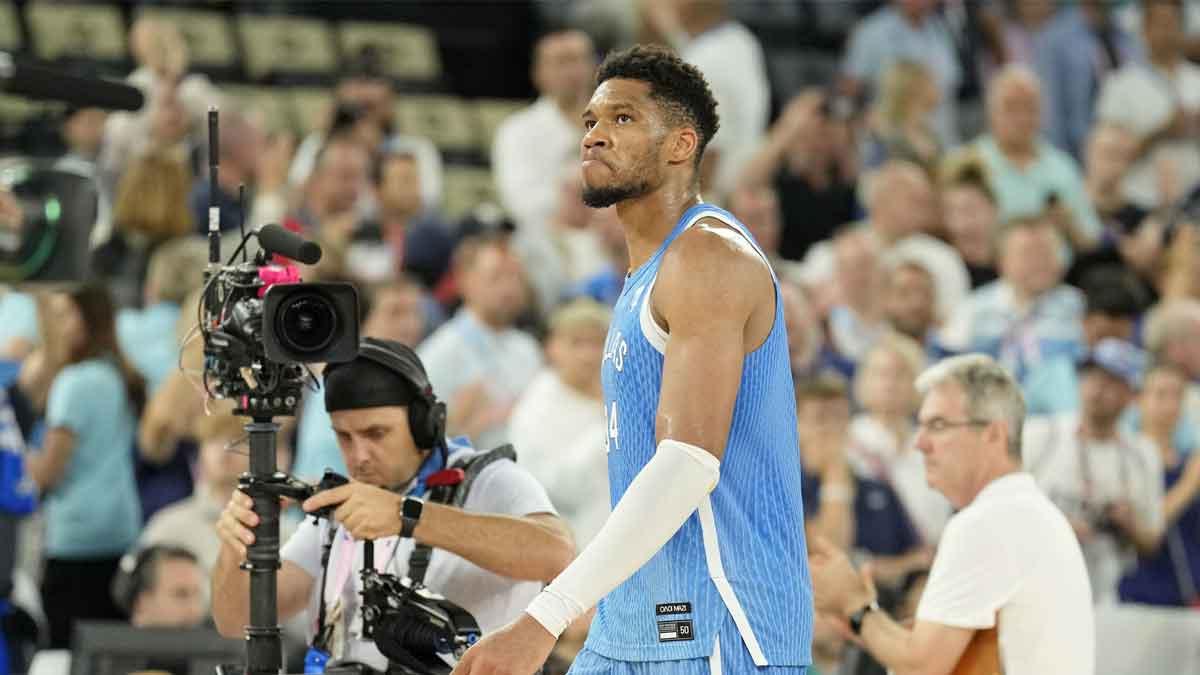 Giannis in tears after Greece beats Lauri Markkanen, Finland for bronze in EuroBasket_thumbnail