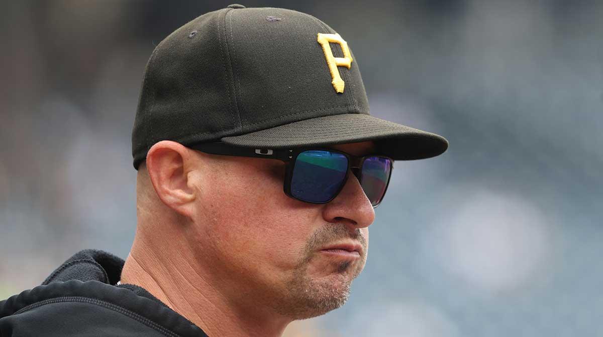 Pirates’ Don Kelly gets contract extension after 71-91 season_thumbnail