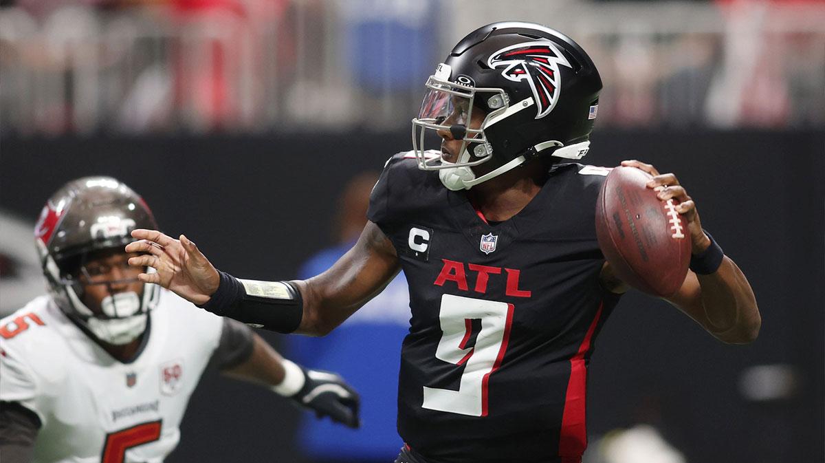 Falcons QB Michael Penix Jr. gets strong endorsement from Baker Mayfield: ‘He’s got it’_thumbnail