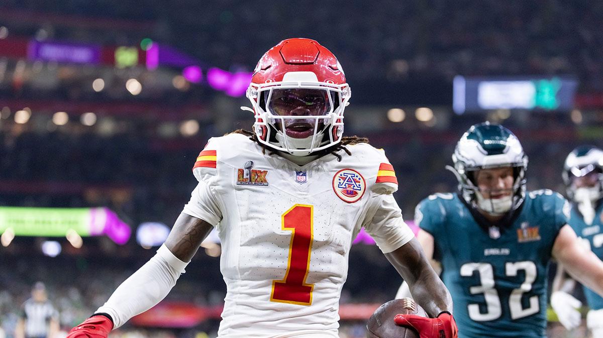 Chiefs WR Xavier Worthy doubtful for Eagles matchup due to shoulder injury_thumbnail