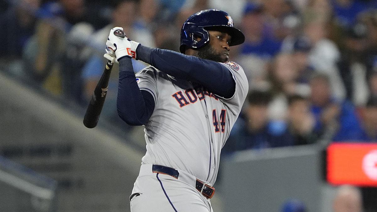 Astros star Yordan Alvarez gets ‘significant’ ankle update_thumbnail