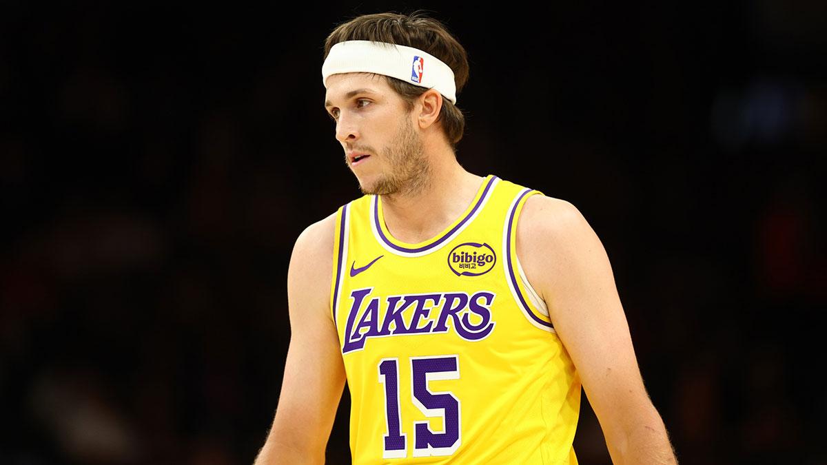 Lakers’ Austin Reaves admits tough situation when stars are out after Blazers loss_thumbnail