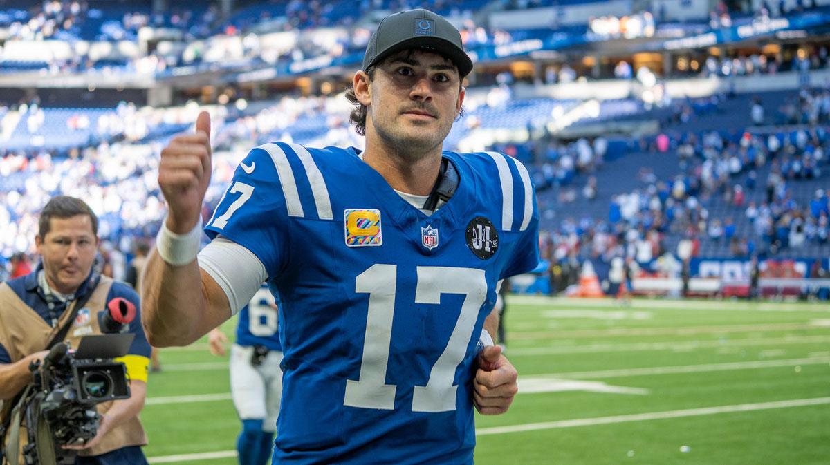 Caitlin Clark, Sophie Cunningham show love for Daniel Jones after QB’s 1-word post_thumbnail