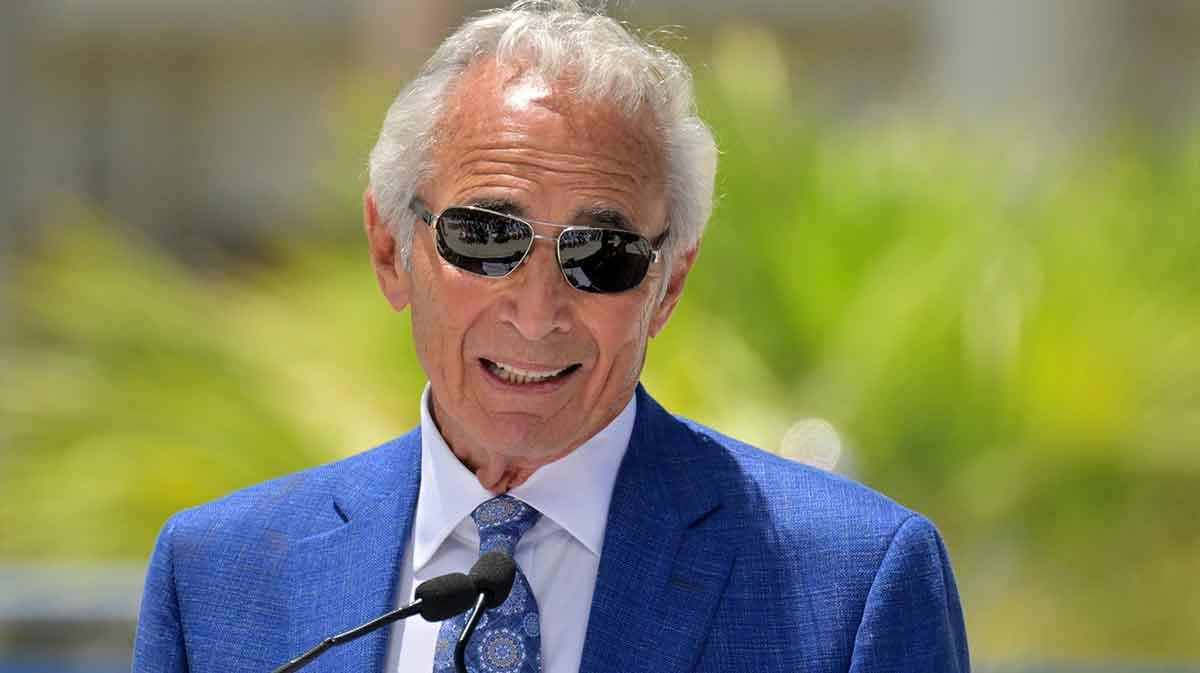 Dodgers fans will love Sandy Koufax’s commitment to World Series_thumbnail