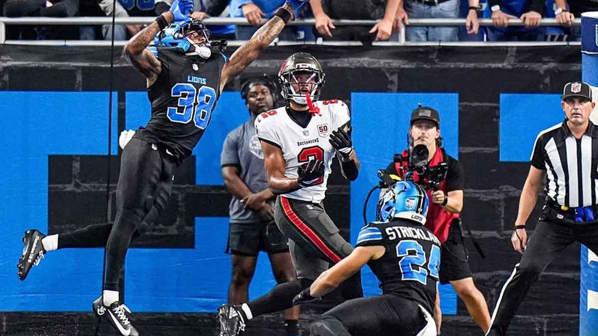 Baker Mayfield, Emeka Egbuka headline lengthy Week 8 injury report_thumbnail