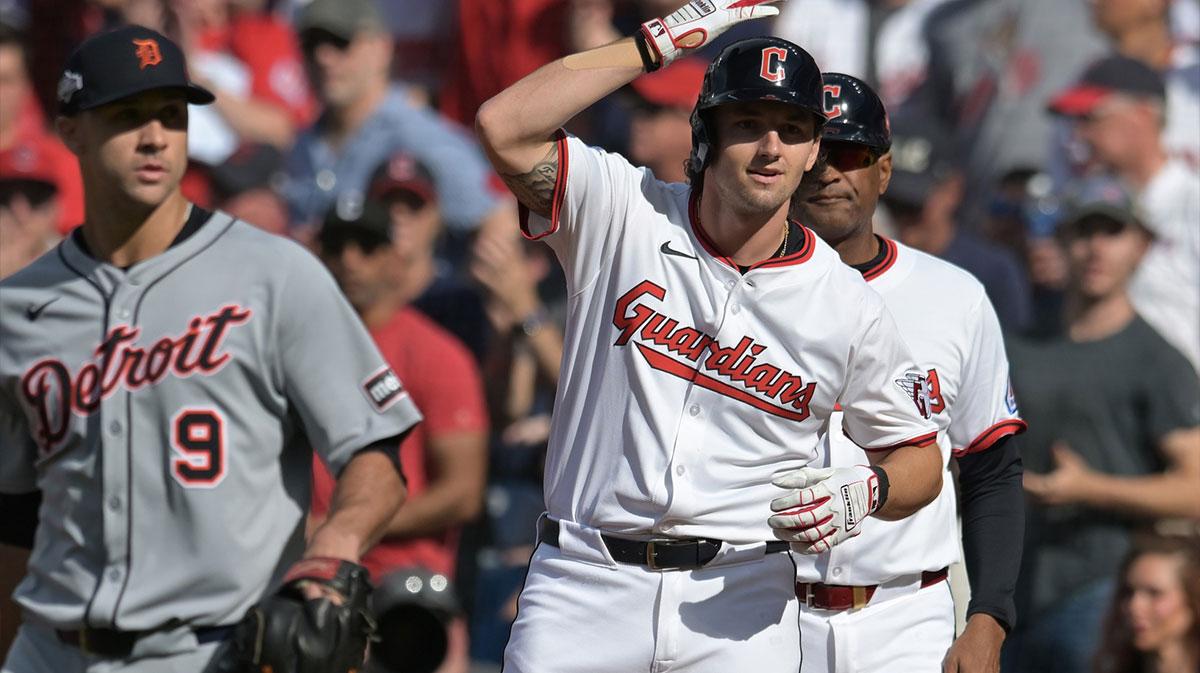Guardians’ Chase DeLauter’s first MLB hit comes in Game 3 vs Tigers_thumbnail
