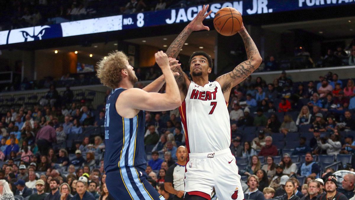 Heat’s Erik Spoelstra addresses starting Kel’el Ware over Nikola Jovic in Grizzlies blowout_thumbnail