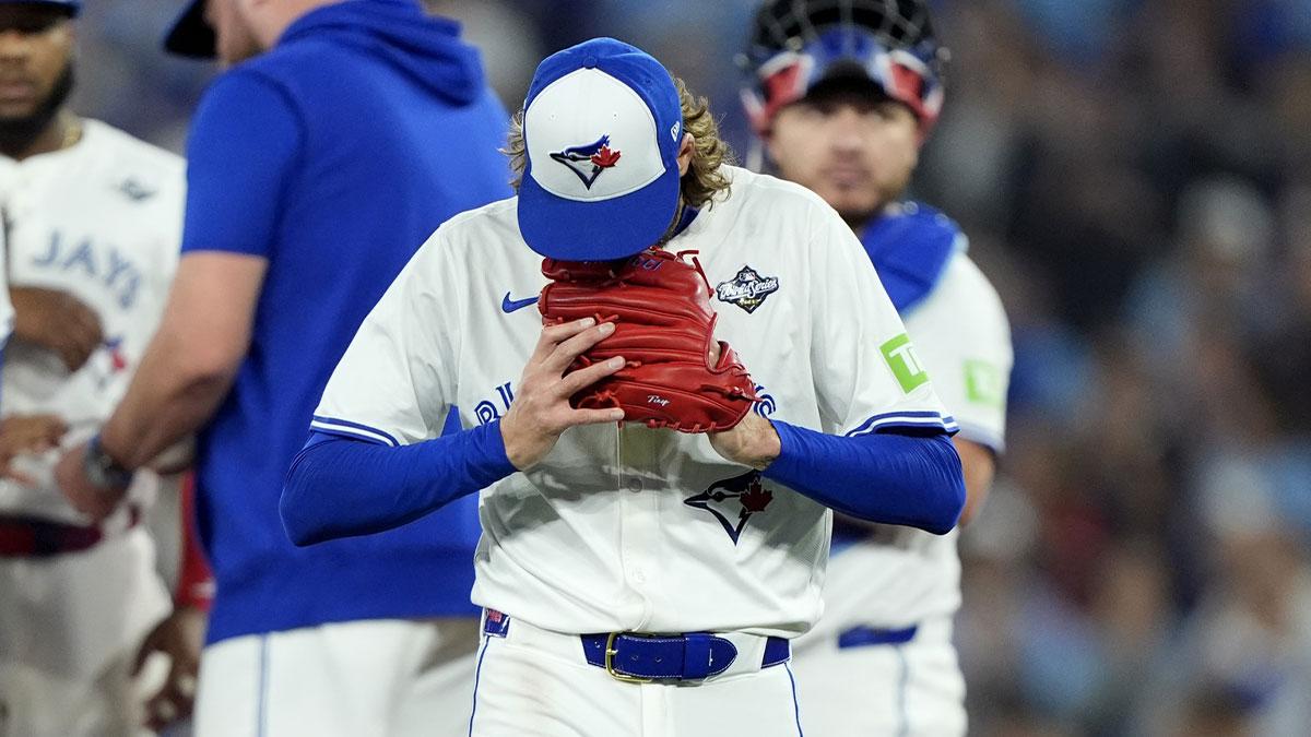 John Schneider explains controversial decision to keep Kevin Gausman in Game 2 after Will Smith home run_thumbnail