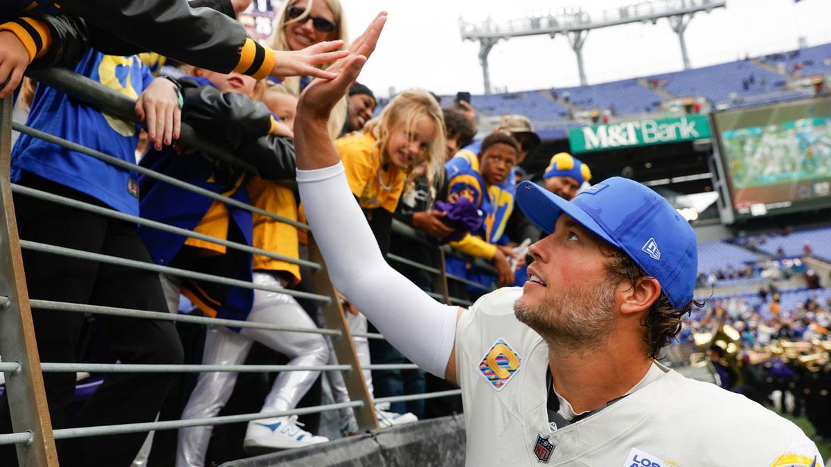 Rams find unique practice location ahead of London trip_thumbnail