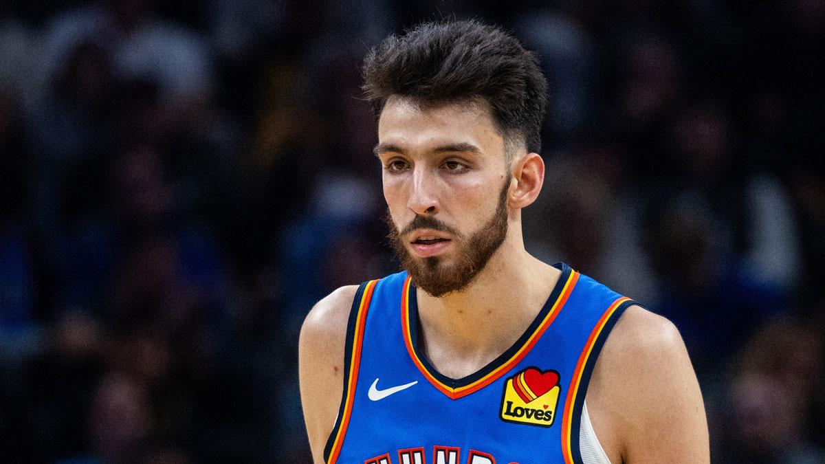 Thunder’s Chet Holmgren upgraded for Monday’s game vs Mavericks_thumbnail