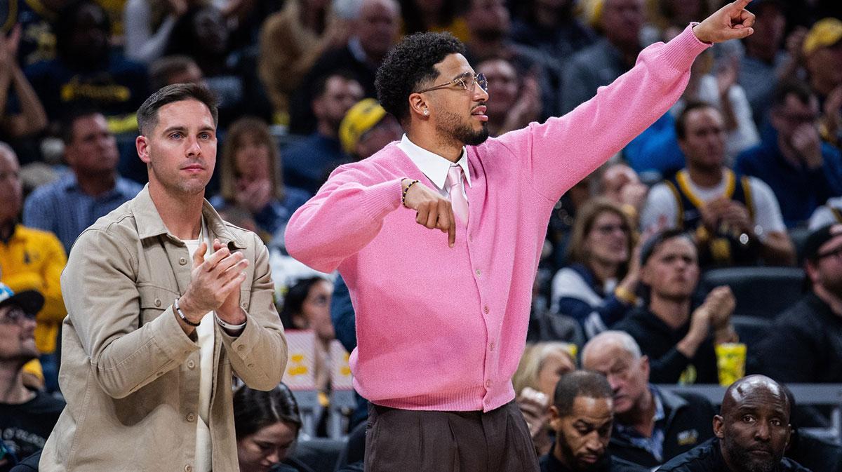 Tyrese Haliburton’s fiancée Jade was all fired up for start of Pacers’ season despite his injury_thumbnail