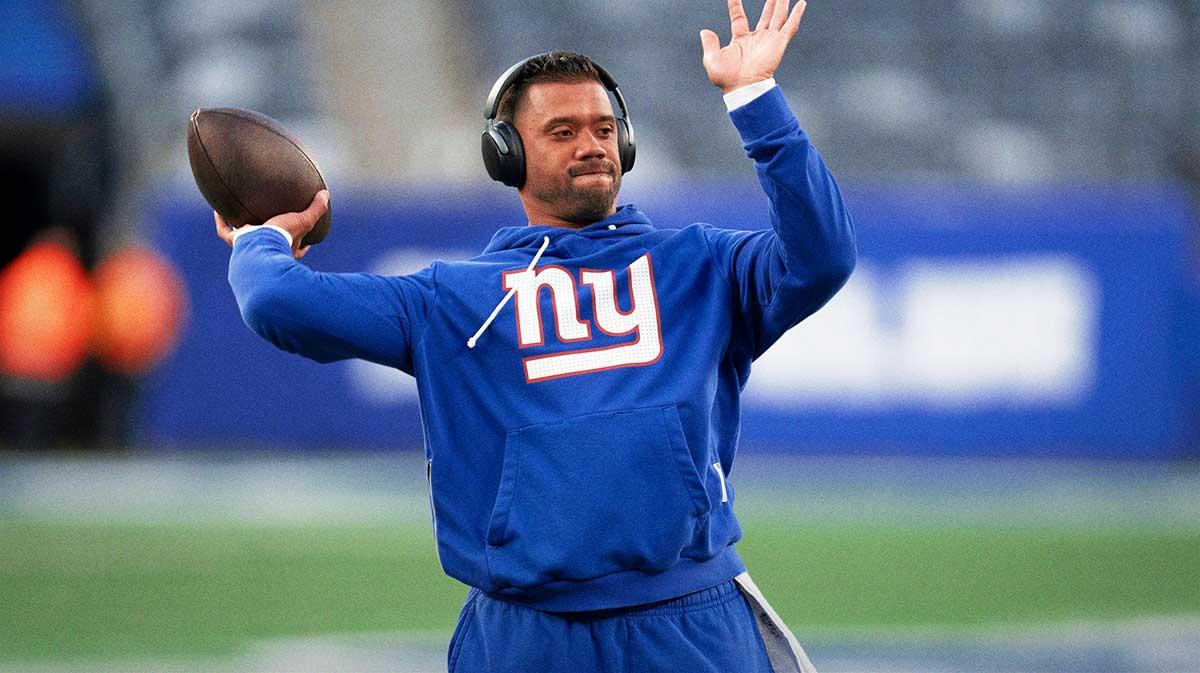 Giants QB Russell Wilson’s dance moves with Ciara draws Sauce Gardner blunt reaction_thumbnail