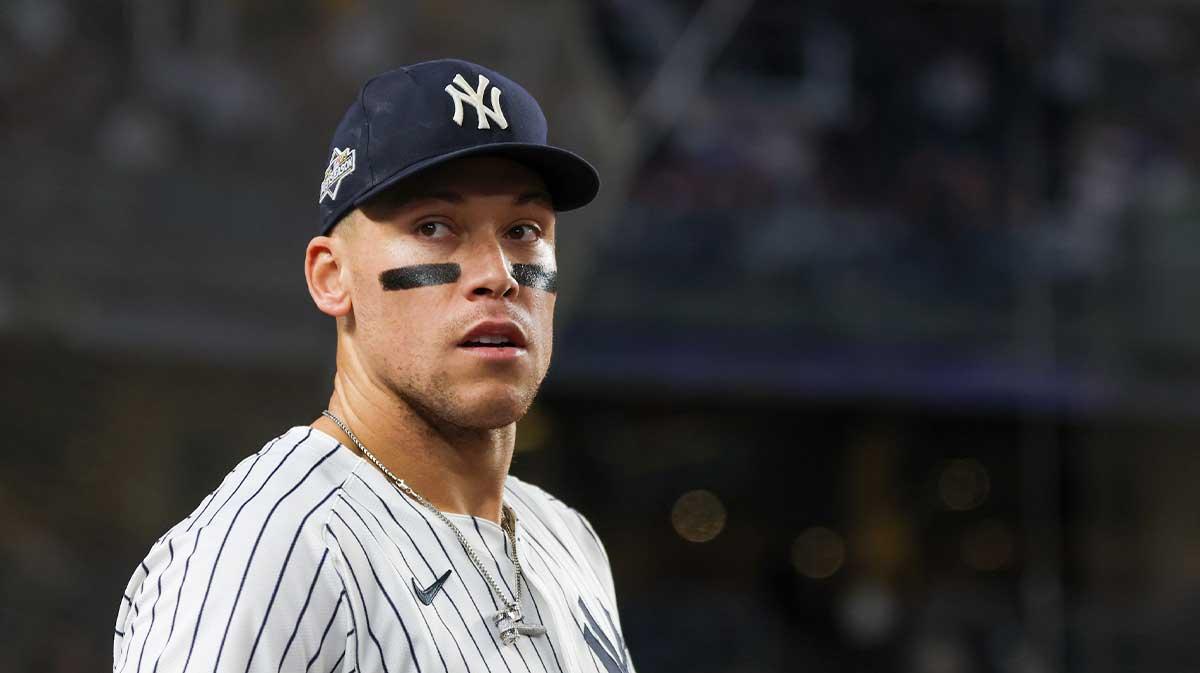 Yankees’ Aaron Judge gives Justin Slaten icy stare after HBP_thumbnail