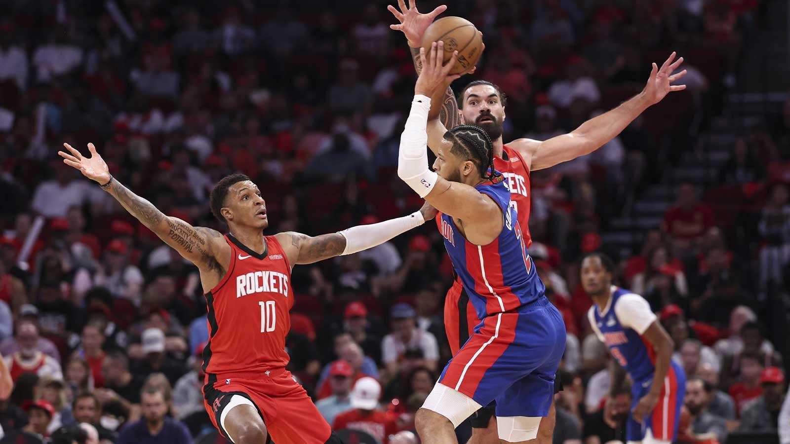 Rockets’ Jabari Smith Jr., Steven Adams on injury report for NBA Cup showdown vs. Nuggets_thumbnail