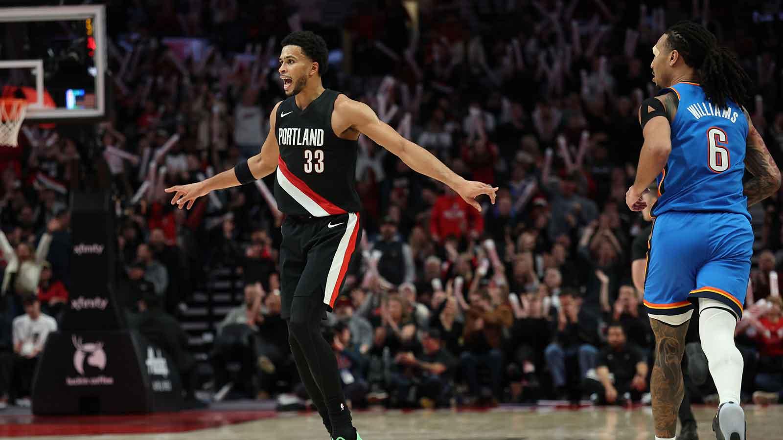 Blazers gives Thunder first loss but not before bizarre ending_thumbnail