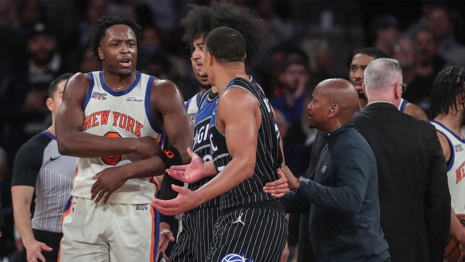 Knicks’ OG Anunoby’s 5-word mic drop on Desmond Bane chucking ball at him_thumbnail
