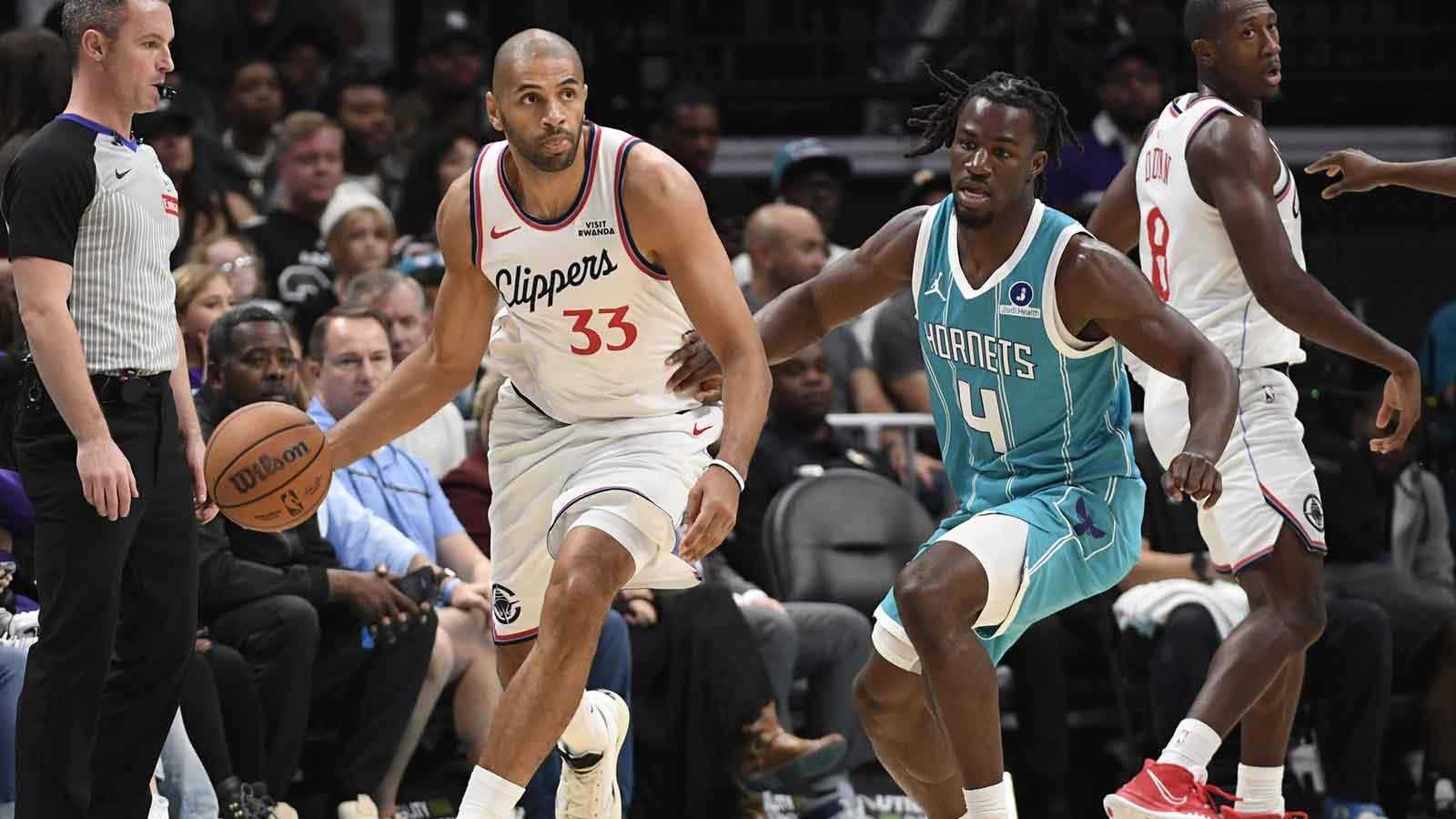 Nicolas Batum disputes Clippers players wanting Chris Paul gone_thumbnail