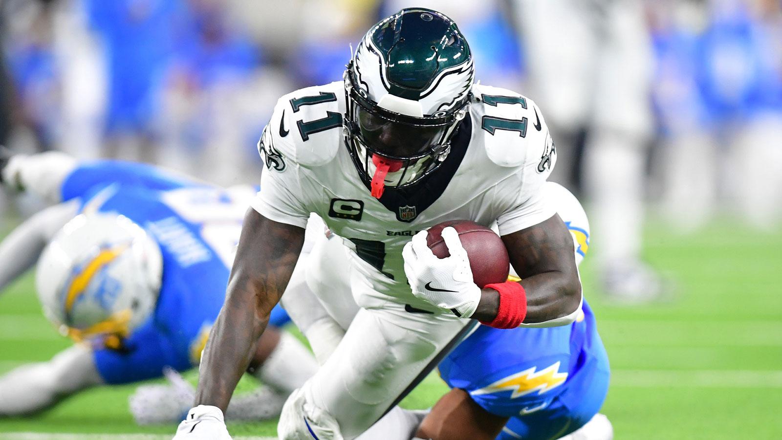Eagles’ AJ Brown reveals 3 MNF plays he wished he could have back vs. Chargers_thumbnail