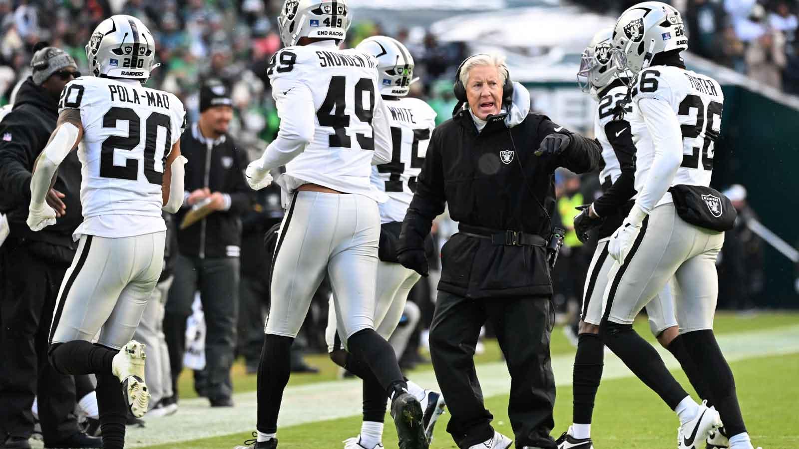 Raiders keeping company with just 1 team in 27 years after pitiful loss to Eagles_thumbnail
