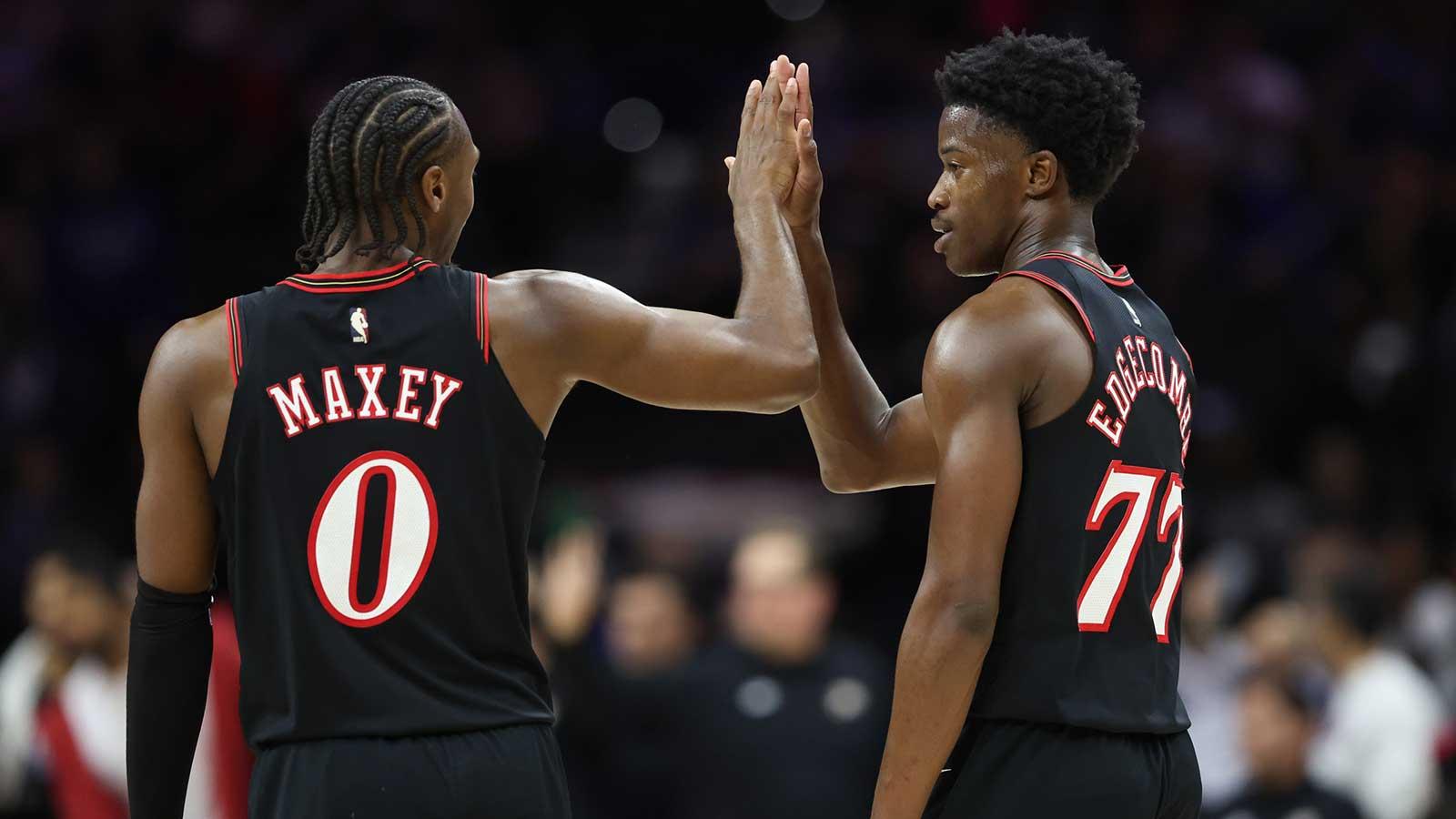 What 76ers’ Tyrese Maxey said about VJ Edgecombe saving his butt vs. Warriors_thumbnail